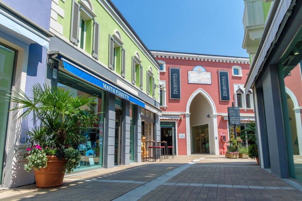 Palmanova Outlet Village - Italy - Designer brand stores