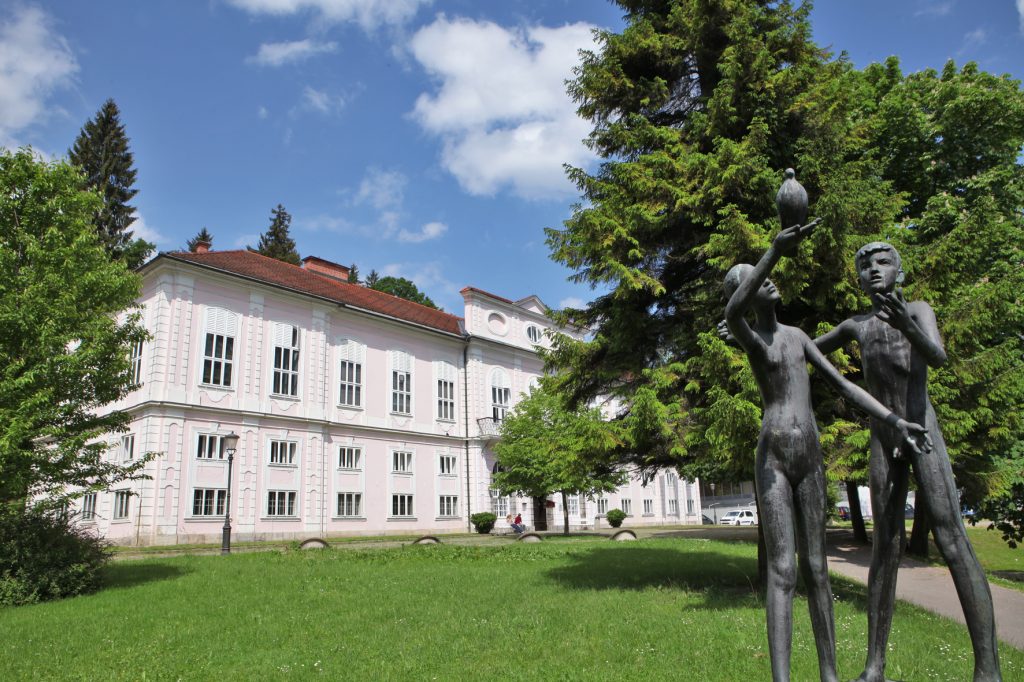 Museum of Contemporary History in Ljubljana - Discover the history of Slovenia from the First World War to the present day.