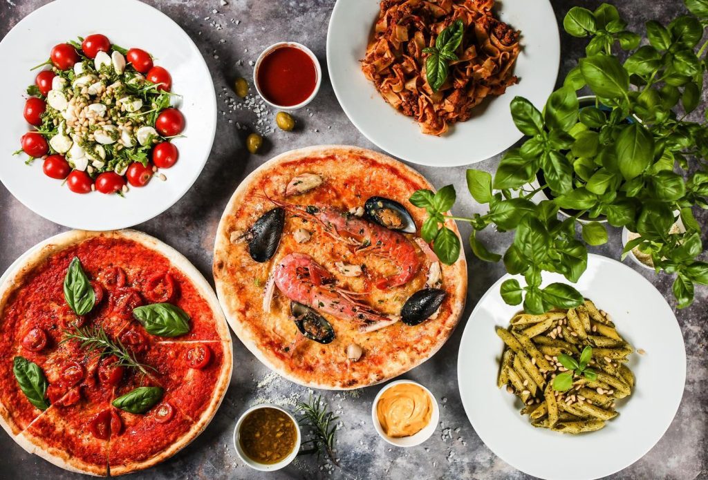 Ljubljanski Dvor Pizzeria - Wood-Fired Pizza, Vegetarian friendly, Vegan options, Outdoor Seating, Late Night