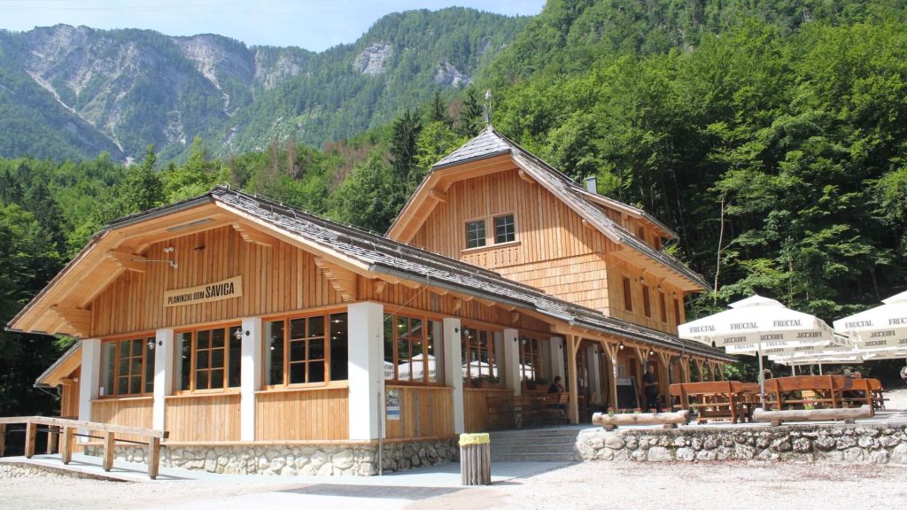 Lake Bohinj by Vogel Cable Car - Vogel is one of the most beautiful and popular ski resorts in the winter, and the most popular high mountain center in other seasons.