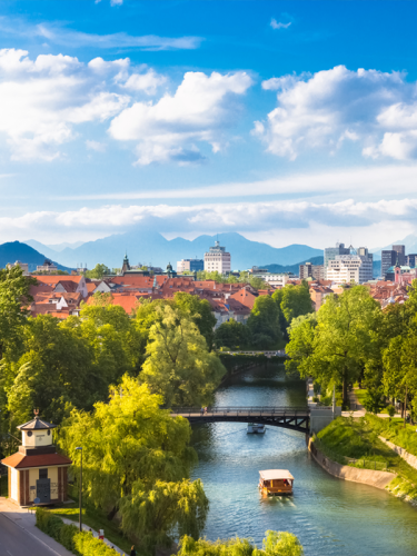 Barka LJUBLJANICA - Ljubljanica Boat Tour