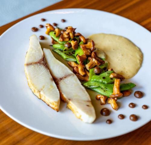 JAZ by ANA ROS - Contemporary and Creative Cuisine